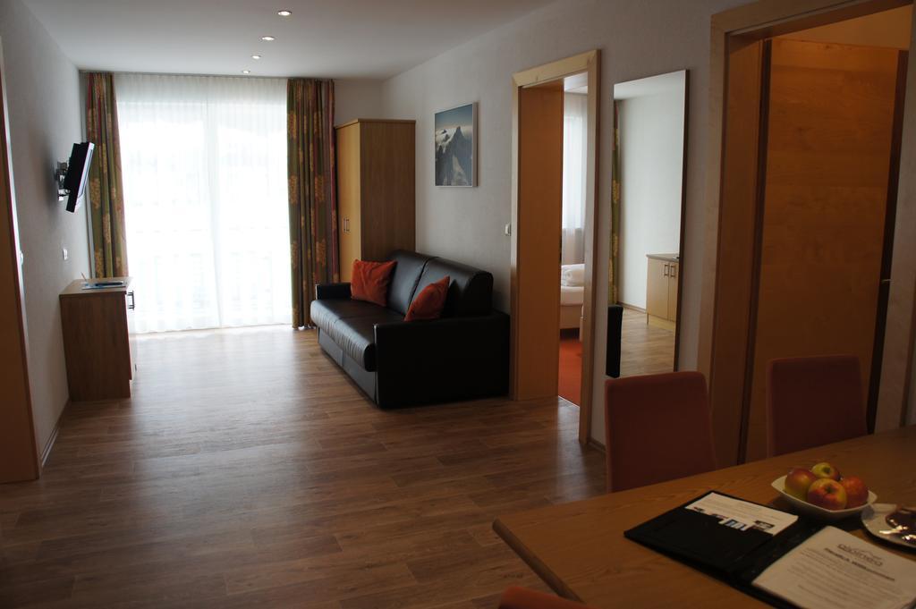 Alpinea Appartements Ischgl Exteriör bild