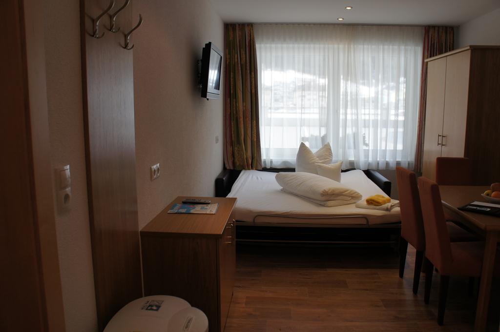 Alpinea Appartements Ischgl Exteriör bild