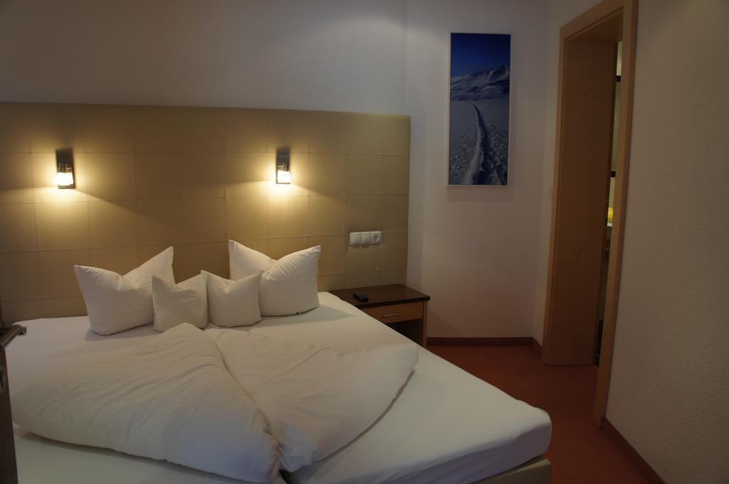 Alpinea Appartements Ischgl Exteriör bild
