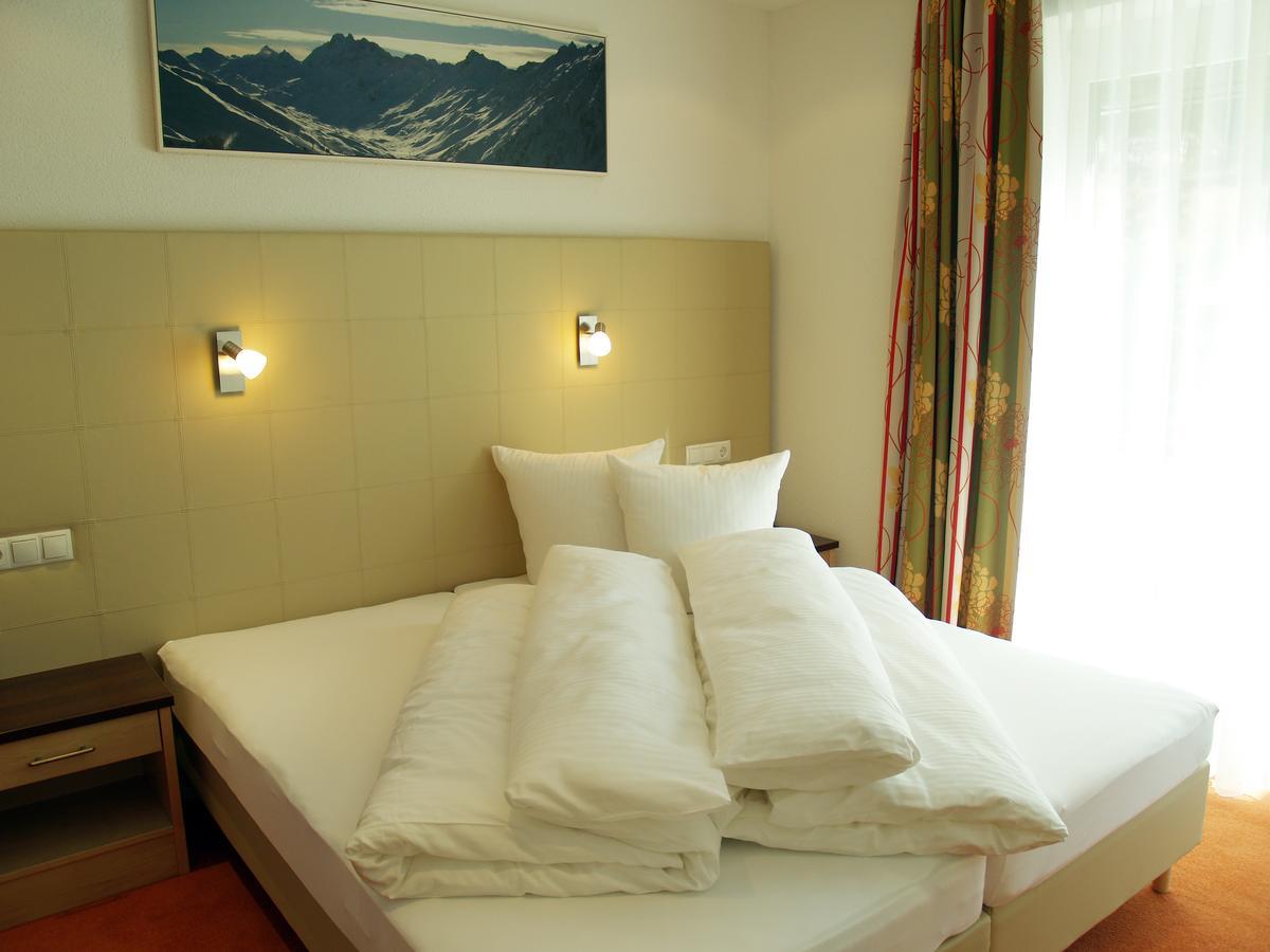 Alpinea Appartements Ischgl Exteriör bild